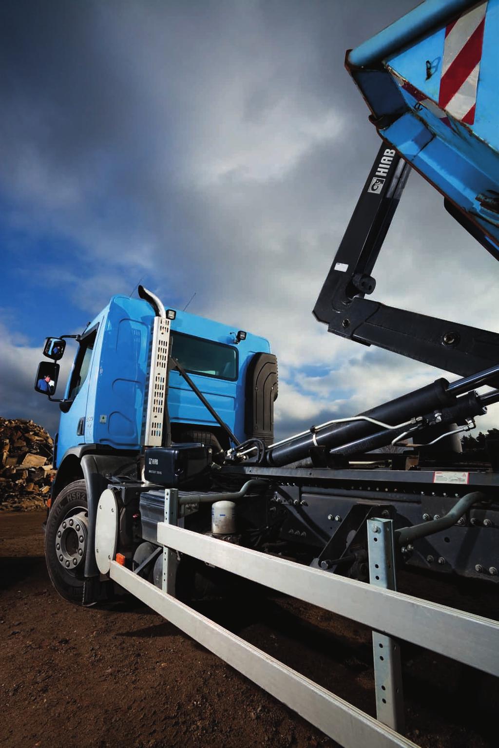 Hiab Påbyggnadsutrustning Med robusta installationer håller utrustningen längre Effektiva installationer med byggblock Installationens kvalitet är avgörande för lastbilens och lyftutrustningens