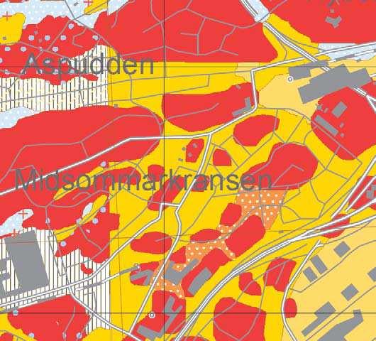 Sidnr: 8 2.3 Geohydrologiska och vegetativa förhållanden Geoteknisk undersökning är utförd slutet av 2015 av WSP. Resultat redovisas i Markteknisk undersökningsrapport geoteknik 2015-12-29 MUR/GEO.