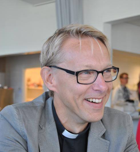 All glädje utan rotmos är konstlad glädje Kyrkans år rör sig mellan ytterligheter i känslo- och stämningslägen.