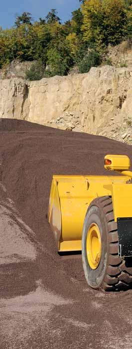 Hög produktivitet och låg bränsleförbrukning Lågförbrukande ecot3-motor Komatsu SAA6D125E-5-motorn erbjuder stort vridmoment, bättre prestation vid låg hastighet och liten bränsleförbrukning.