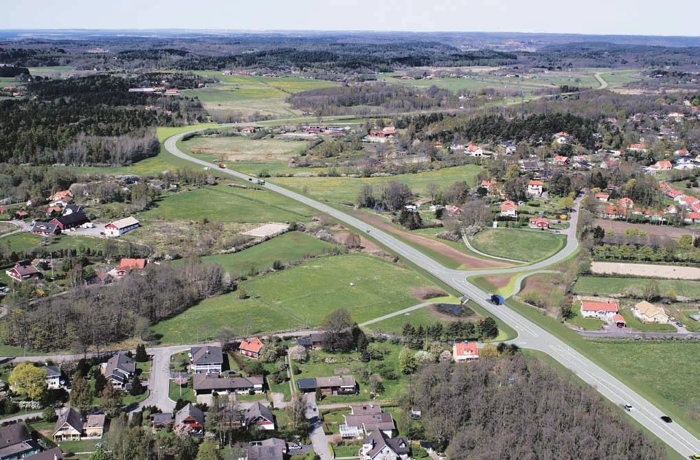 Dalgången Lunden med ett vackert omväxlande landskap, skogspartier och öppna marker.