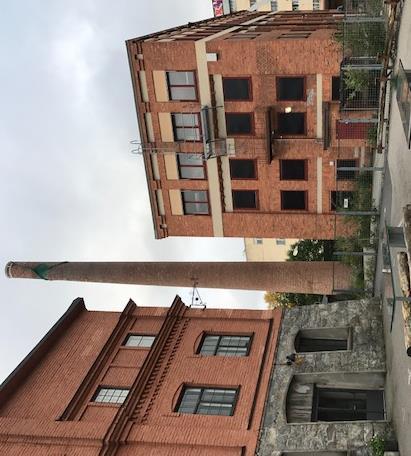 Sida 23 (28) Palmkrantzka fabriken (numera Färgfabriken) till vänster och Förbandsfabriken till höger är avsedda att bevaras och få ny användning istället för industriändmål.