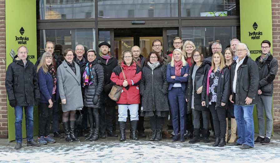 3R-center: ökad välfärd och färre djur i försök Ersätta, minska och förfina djurförsök Det forskningsetiska begreppet 3R innebär att man så långt som det är möjligt ska ersätta användningen av djur i