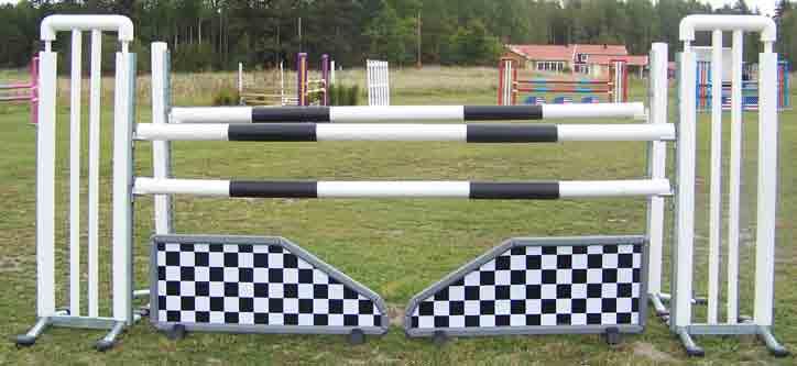 1210 Höjd 60 cm, längd 145 cm.