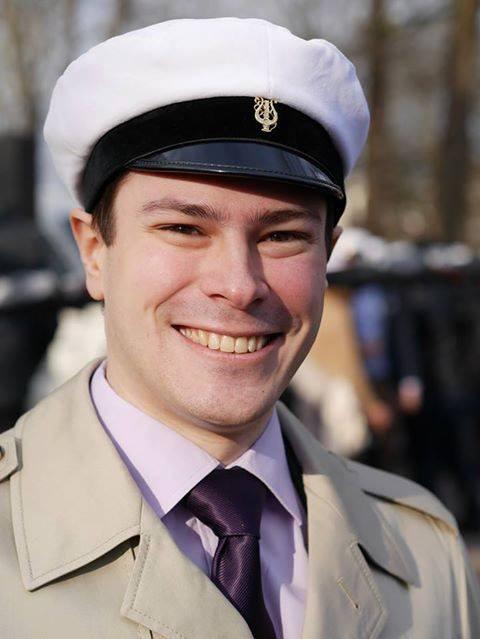 #12 ORDFÖRANDES HÄLSNING Johnny Nykvist Bästa Ärkedjäknar, Hösten har kommit med besked och för många sångare innebär det att advents- och julkonsertövningar är i full gång.
