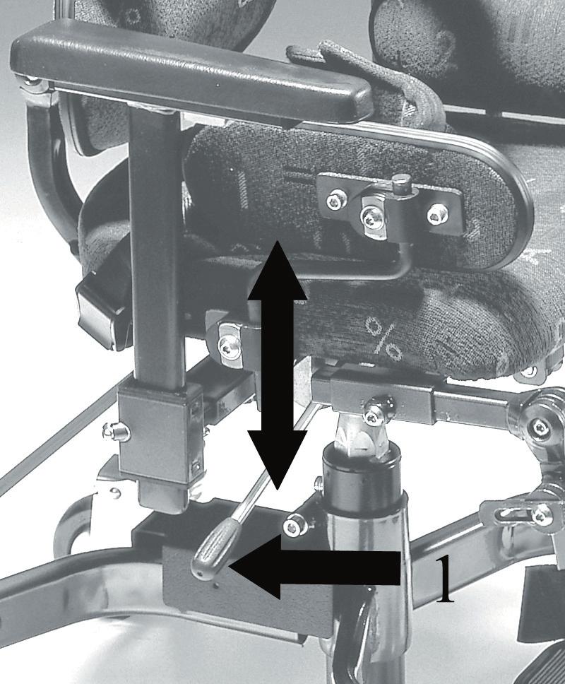 5 SITTHÖJD - GAS (ﬁg 3-4) SEAT HEIGHT - GAS (ﬁg 3-4) Höjning av sitsen: Belasta ej sitsen. Drag i spaken till gaskolven (1) uppåt.