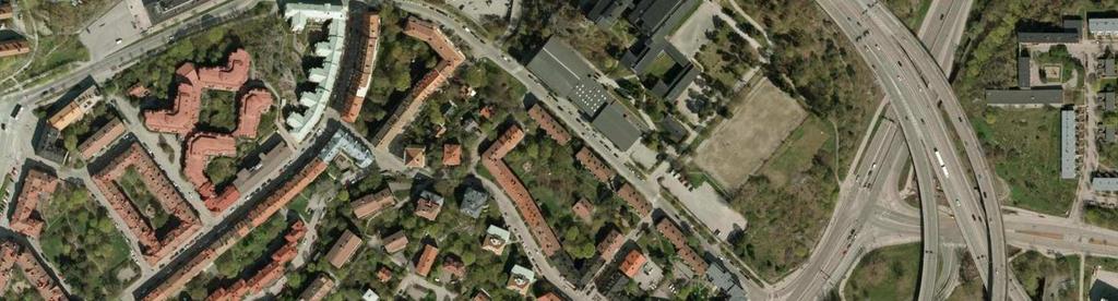Landskapsbild/stadsbild Bebyggelsen i Midsommarkransen har likheter med stenstadens storgårdskvarter och dess principer.