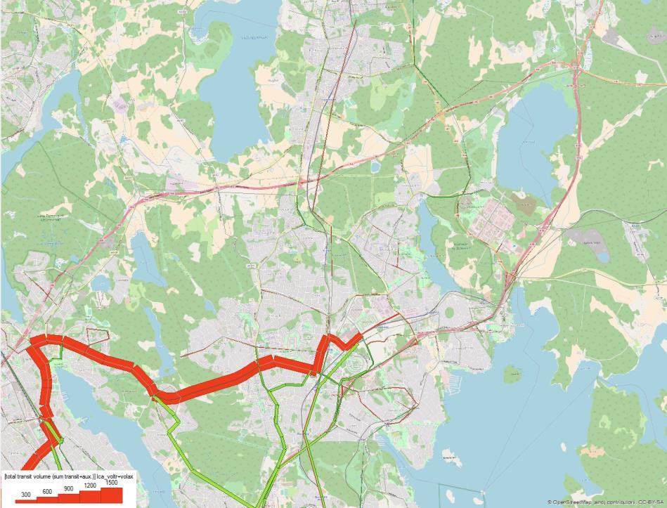 Figur 14 visar skillnaden i kollektivtrafikflöden mellan scenario 1a och 2a. Röda länkar har ett högre kollektivtrafikflöde i scenario 2a jämfört med i scenario 1a medan gröna länkar har lägre flöde.