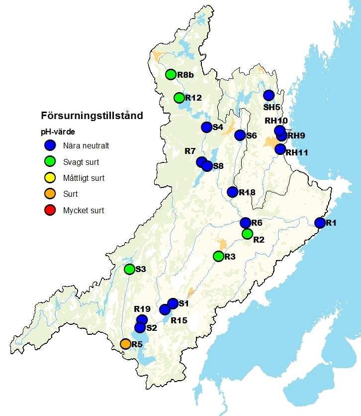 Dalbergsån och Holmsån 215 Resultat 2, Alkalinitet (mekv/l) 1,5 1,,5, S3 R5 S2 R19 S1 R15 R3 R2 R8b R12 S4 R7 S8 S6 R18 R6 R1 SH5 RH1 RH11 RH9 Dalbergsån Holmsån Figur 6.