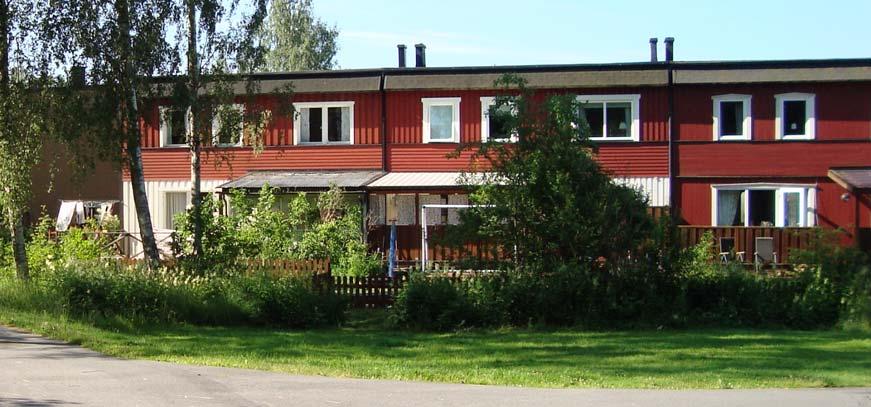 12(16) Området idag Exempel på nuvarande utformning och utseende. Detaljer som ändrats med tiden är t ex dörrar, entrétak, fönsteromfattningar och färgsättning av fasader.