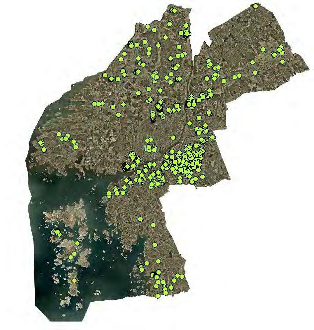Bakgrund Grova, äldre ädellövträd är i dagens landskap sällsynta, bland annat p.g.a. skogsbruket. Nu återfinns de nästan uteslutande i vissa miljöer i odlingslandskapet och inne i städer och tätorter.