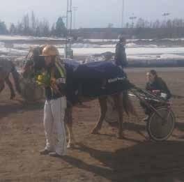 Han kändes fin hela loppet och Emma har gjort ett strålande jobb, sade Mattias. Ponnytrav Bollnäs 3 april Ida Strömbäck vann med sin häst Ekslätts Purelove på tiden.
