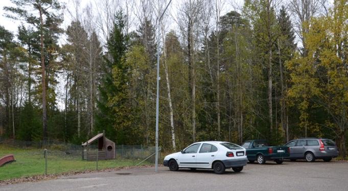 Om fornlämningar påträffas i samband med exploateringen måste arbetet omedelbart avbrytas och anmälan göras till länsstyrelsen.