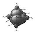 π-bindningen bildas av de ohybridiserade p orbitalerna och finns ovanför och under