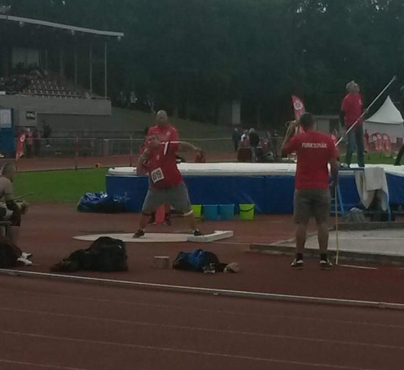 29,4 800 m i Otto Nilsson 2.13,22 1000 m Otto Nilsson 3.34,04 800 m Antonio Dawit 1.59,35 60 m häck Otto Nilsson 8,92 1 500 m i Lars Lundqvist 5.