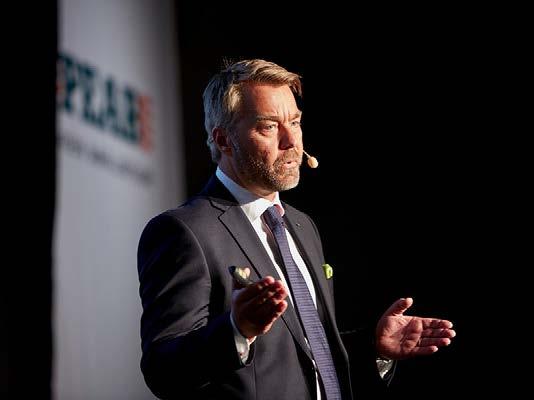 VDs kommentar Den positiva utvecklingen för Peab fortsätter med en hög orderingång, en ökad omsättning samt ett förbättrat rörelseresultat.
