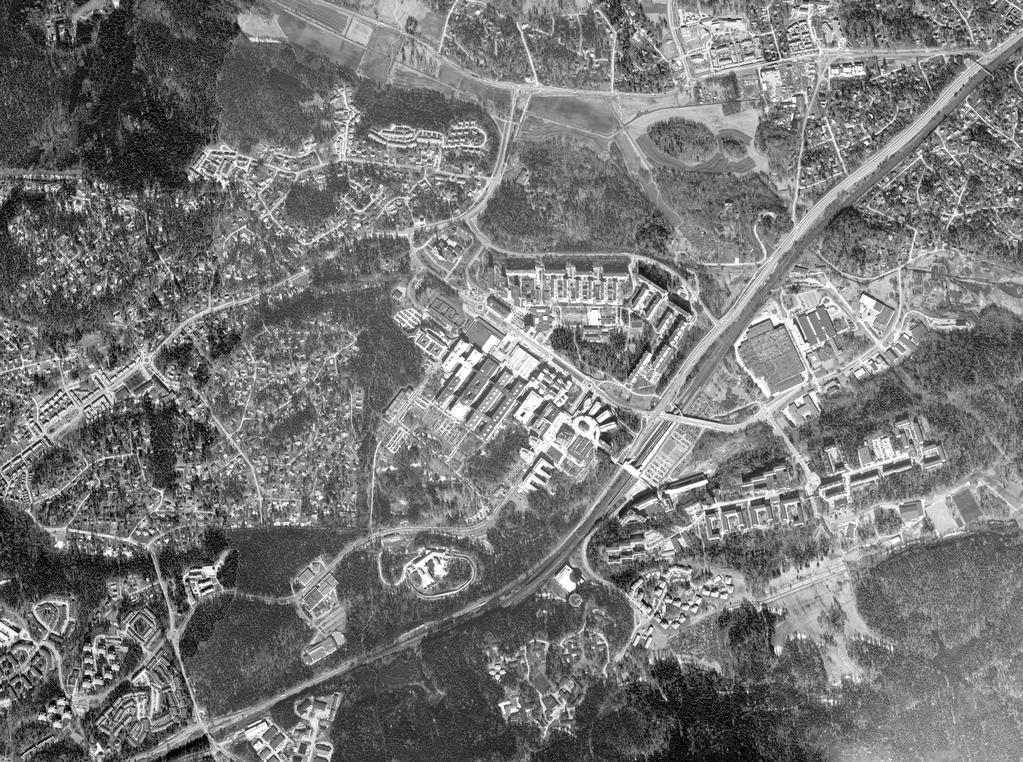 FÖRDJUPNING FASTIGHETSUTVECKLINGSPLAN HUDDINGE SJUKHUS CE NT RU HÄ L KA GÅ NG M4 EN EN ÈT OR N GA G L IC SL IN K2 K4 EL HE HÖ RS LI C2 PL KOP AT TE TA R AT OM IV ÄG E N KA GÅ NG EN F2 EN TR 2 4 AN