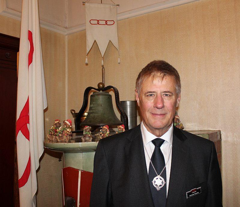 4 NylandiaNytt Januari 2016 VÅR NYA VETERAN Den 7 december erhöll broder Christian Kinnula sitt veterantecken. Utdelningen förrättades högtidligt av DSS, broder Hans Johansson.