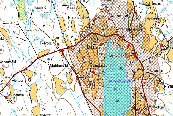 den ledning som anges med Z på kartan). På området Luomansuu finns ett fritidshus (med blått) bara cirka 50 meter från kraftledningen.