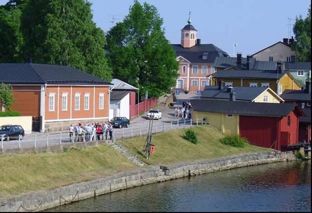 Ett mycket lyckat 5-logemöte väl i hamn Logen Nr 2 Nylandia var i juni värd för 5-logemötet i Helsingfors.