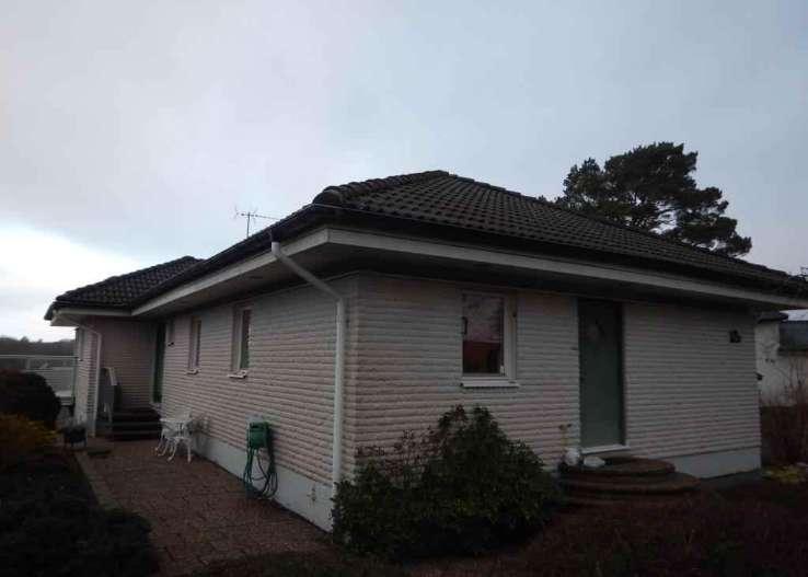 BESIKTNINGSPROTOKOLL Anticimex Överlåtelsebesiktning av småhus nivå 1 Fastighetsuppgifter Fastighetsbeteckning: SKINTEBO 308:14 Fastighetens adress: RESLIDEN 12B 427 36 BILLDAL Personuppgifter