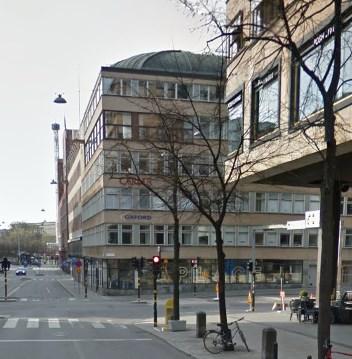 Bräddavloppsmagasinet inklusive skyddszonen som ledningsrätten rör, ligger under denna marknivå. Planen bedöms genom denna bestämmelse hindra skada på ledningsrätten.