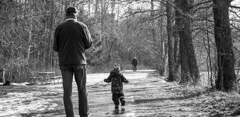 socialnämnden några befogenheter att påtvinga föräldrarna någon form av vård men vårdplanen ska så långt det är möjligt upprättas i samråd med vårdnadshavarna och när det rör äldre barn, även i