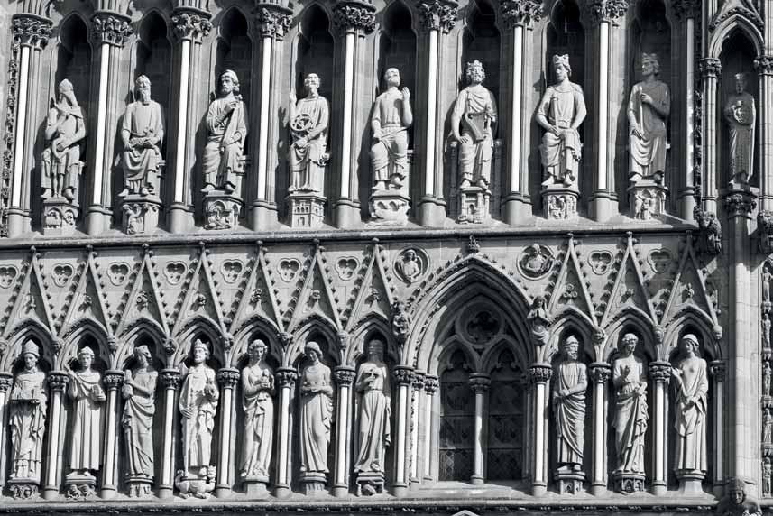 Nidaros domkyrka är belägen i den norska staden Trondheim och är nordens näst största domkyrka efter Uppsala domkyrka.