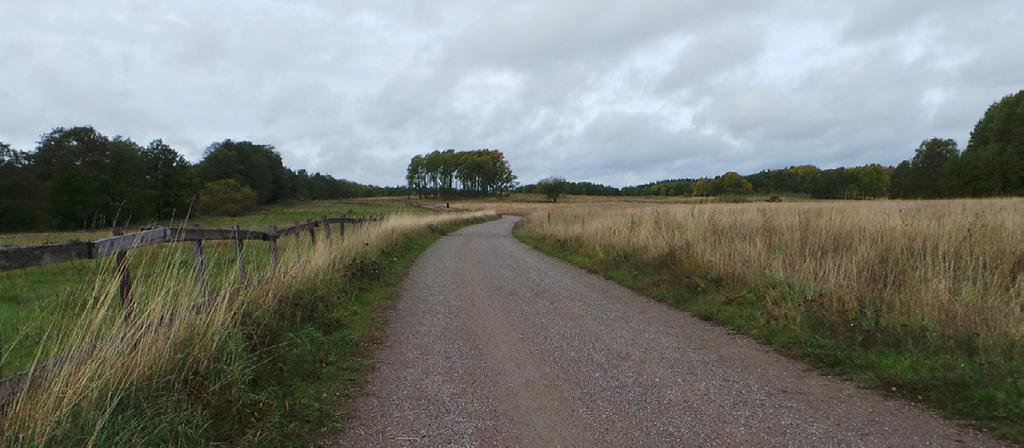 Järvafältet En historisk vandring runt Säbysjön Järvafältet har inte bara en fantastisk natur, området bjuder även på en intressant historia som sträcker sig från forntiden fram till idag som, något