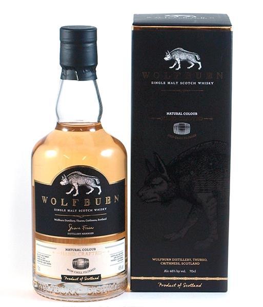 Wolfburn Norra Highland Startår: 2013 Utgåva: Northland, 3 år, 46 % Lagring: Ex-bourbon och finish i fat som lagrat Islaywhisky Ca. 700 Kr (inkl.