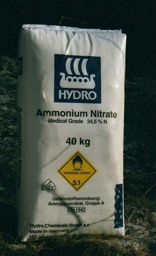 Gårdsjön G2 NITREX 0,5 ha avrinningsområde med mogen barrskog NH4NO3 sprayas ca 20 ggr/år totalt input: ca 11 kgn/ha/år från deposition, plus ca 40 kgn/ha/år gödsling