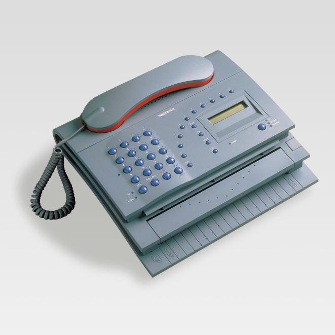 Ange mottagarens telefaxnummer med någon av följande uppringningsmetoder (sid 25): Hela telefaxnumret: Slå numret med sifferknapparna. Snabbval: Tryck önskad snabbvalsknapp (1 10).