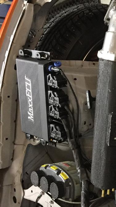 MINI/RACE H2O/PRO kan monteras i motorrummet, dock