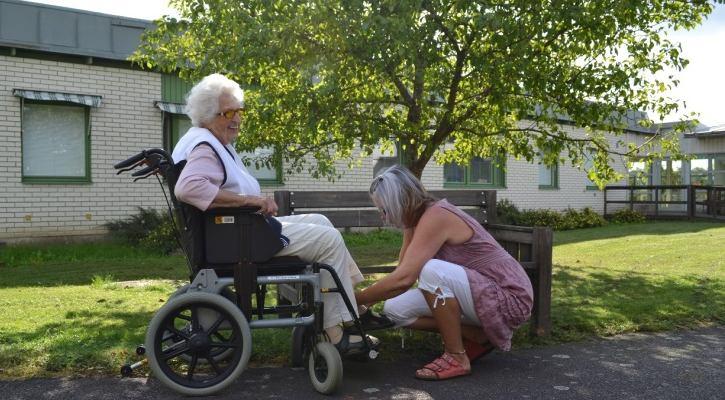 Kvarnbadet är en av välbesökt anläggning under badsäsongen och bedöms ha behov av upprustning där en utredning väntas fastställa upprustningsbehov.