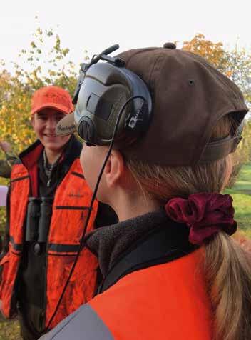 Jakt och viltvård Jakt och viltvård är inriktningen för dig som är intresserad av att vara ute i naturen och lära dig allt om jakt, viltvård, turism och företagande.