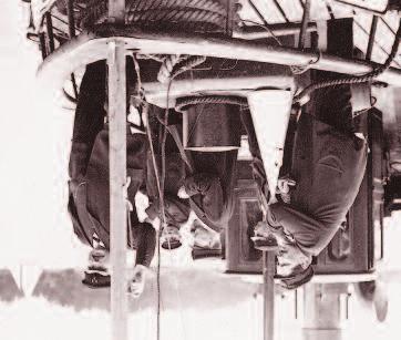 När SSB grundas1898 har Stockholm drygt 290000 invånare, en snabb indu strialisering, stor inflyttning och nya kommunikationer.