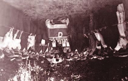 Den 9 september 1898 samlades några yngre båtegare från Norra Brunnsviken för att afhandla frågan om bildande af en Segelklubb för att få ordning och trefnad i Norra Brunnsviken.