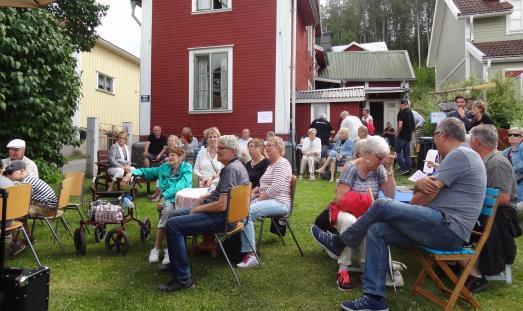 och under Österdagarna.