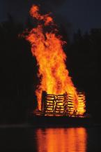 Det får inte vara trappor till förvaringen. Utrymmet behövs för cirka 1 år.