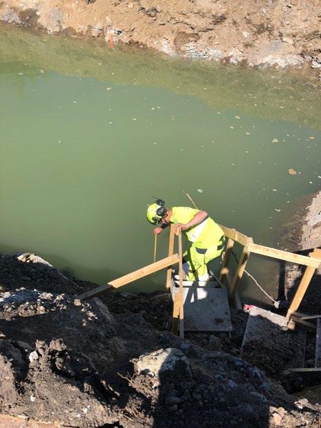 Projekt slutredovisning VA För att ansluta mot den nya vattenledningen från Torbjörntorp krävdes det att gå under järnvägen.