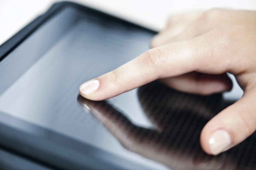 Kontakt Ömrä deschef sämt LSS-händlä ggäre nä r du viä kommunens servicecenter pä telefon 019 58 80 00