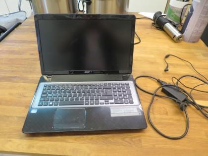 Laptop Acer Travelmate