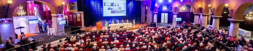 Rätt att delta vid årsstämman har den som dels upptagits som aktieägare i den utskrift av aktieboken som görs av Euroclear Sweden per den 29 april 2015, dels senast den 29 april 2015 anmält sig till