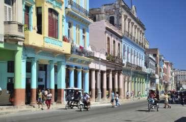 Kuba Efter varje dag framgår vilket hotell samt vilka måltider som är inkluderade i resans pris.