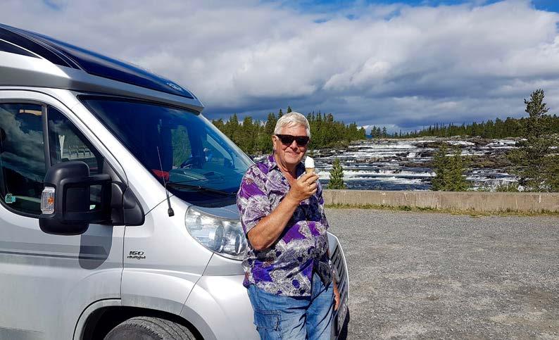 ing till mina gamla problem med smärta i käkleden. Orsaken var antiapnéskenan. Och han gav även lösningen på problemet. De skador jag drabbats av orsakas i första hand av s.k. monoblock-skenor och lösningen består i delad skena som numera finns av olika fabrikat.