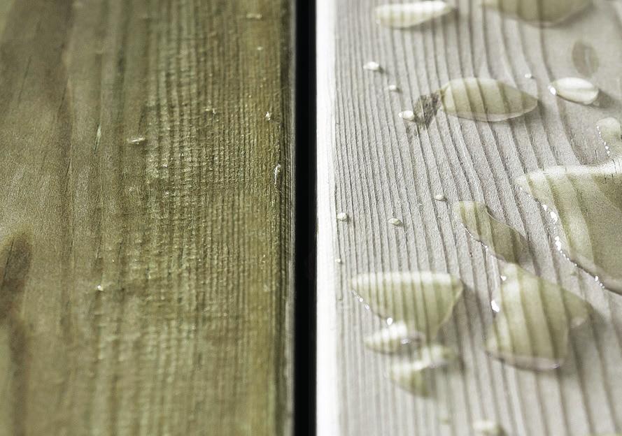 Utan behandling Med behandling Effektivt vattenavstötande Komponenterna i systemet bildar tillsammans en effektiv vattenavstötande fysisk barriär som
