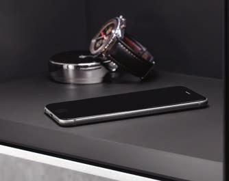281:- Hylla med laddstation^, med EMOTION-ljus# Hylla med laddstation^, utan EMOTION-ljus G590
