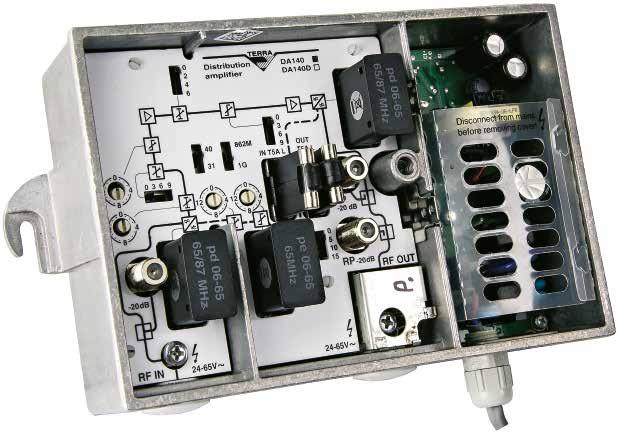 TERRA LINJE- OCH FASTIGHETSFÖRSTÄRKARE DA140/140D Fungerar i Com Hem nät DA140 DA140D Modulbehov (pe-06) Returaktivering. (pd) Diplexfilter. DA-140 är en ny universell förstärkare från Terra.