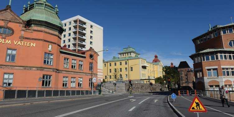 Läkaren drunknad byggnad Torsgatan Gaturummet i den här delen av Tegnérgatan upplevs idag som slutet.