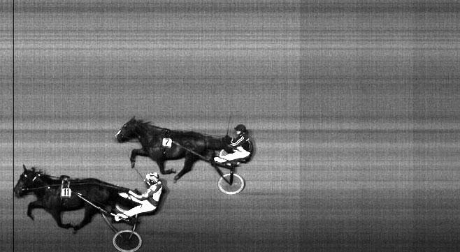 TISDAG 24 MARS Lopp 10. Skånemejerier Cup - Amatörlopp - Företräde Jägersro. Alla, körda av B-D- eller F- licensinnehavare. 2140 m. Tillägg 20 m vid vunna 50.000 kr, 40 m vid 165.000 kr, 60 m vid 560.
